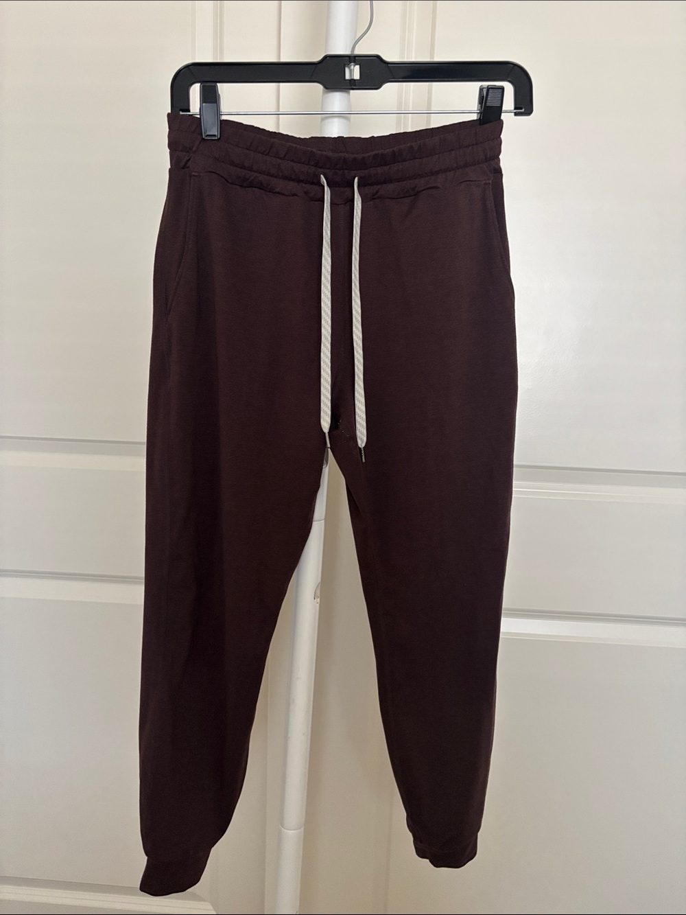 Vuori Performance Jogger Brown Joggers